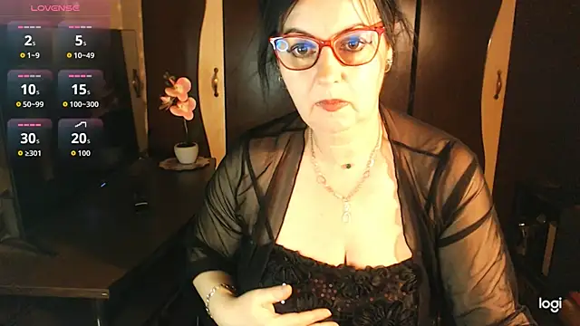 exiMIlf Chat XXX live