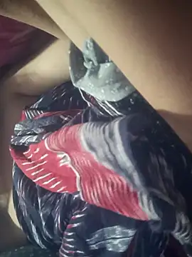 Nepalisexycouple élő XXX-chatje