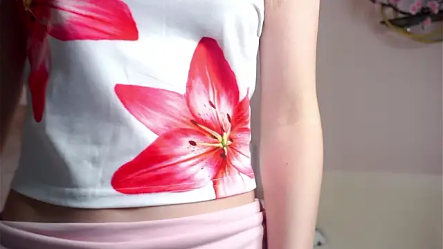 SunnivaCovil Adlı Modelin Canlı XXX Sohbeti