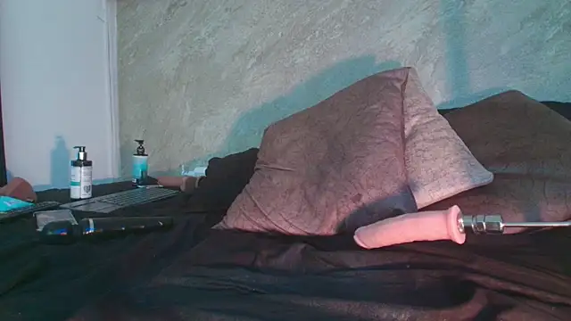 Dixie_grey1: онлайн-секс-чат