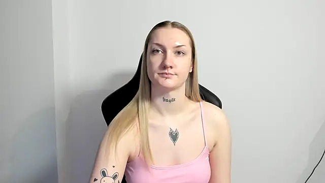 AlexaTease's Live XXX Chat