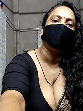 Jyoti_Roy_ – Live XXX-chat