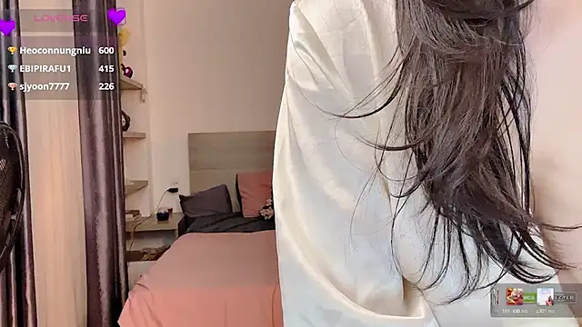 _Lynh_ 라이브 XXX 채팅