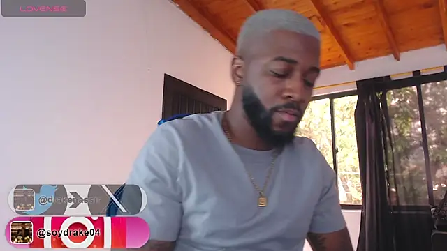 Czat XXX na żywo – Drake_Nassir4