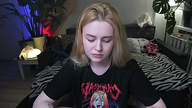 Alexa_Pirs Adlı Modelin Canlı XXX Sohbeti