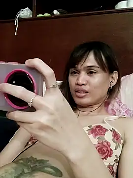 QueenSorealn Live XXX chat