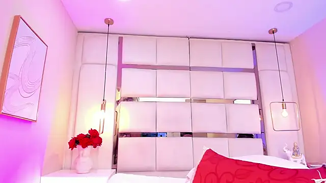 แชท XXX สดของ elizavenus