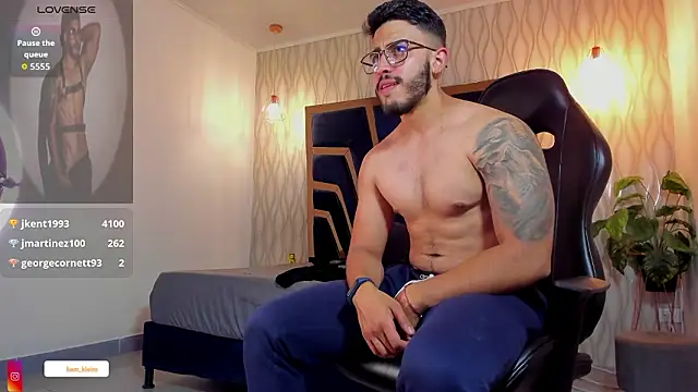 Chatroom XXX en direct de Liam_Kleiin