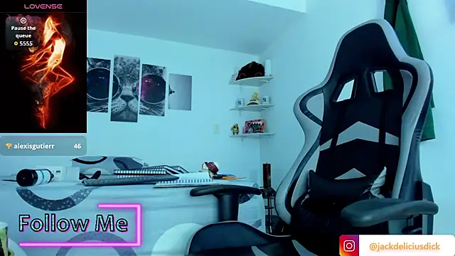 Chat +18 de jackdeliciusdick ao vivo