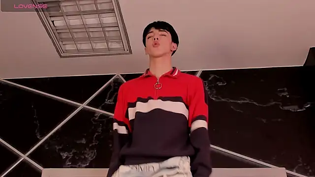 Chat +18 de AerumChae ao vivo