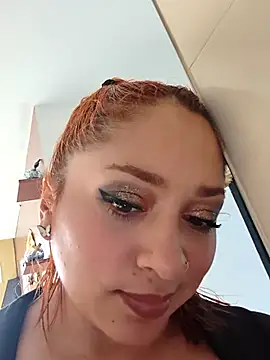 XXX chat uživo modela Mariana-94