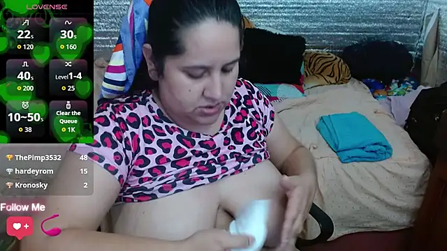 EMILY-NESSA লাইভ XXX চ্যাট