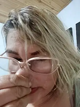 AlexxiaaMat: απευθείας συνομιλία ΧΧΧ