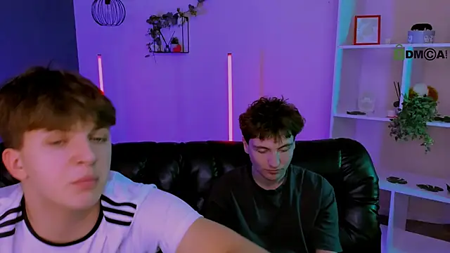 travis_wolf_ Live XXX Chat