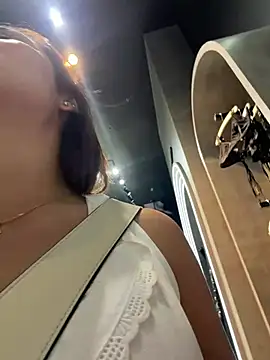 SofiaGomez444: απευθείας συνομιλία ΧΧΧ