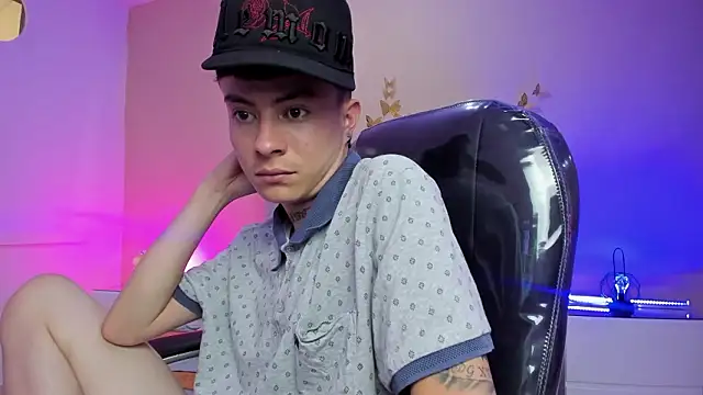 Nascary_Fox 现场XXX聊天