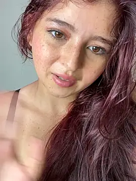 XXX chat uživo modela Xuxi_XXX