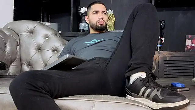 Chat +18 de matteosantos ao vivo