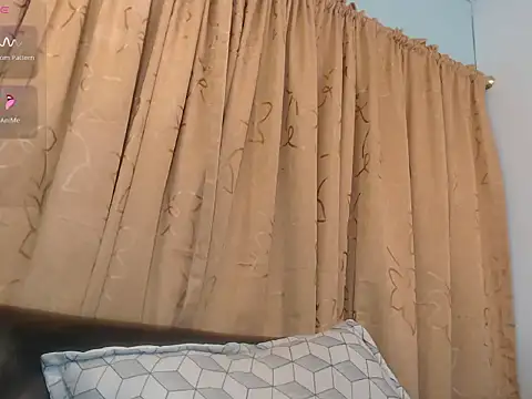 دردشة Kevin_Charless الجنسية المباشرة