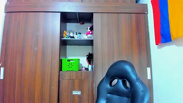 Dreamastercum_: онлайн-секс-чат