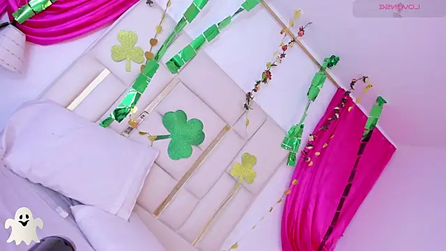 Silvanna-Casstro 라이브 XXX 채팅