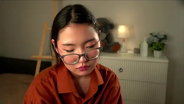 NelleMihalko's Live XXX Chat