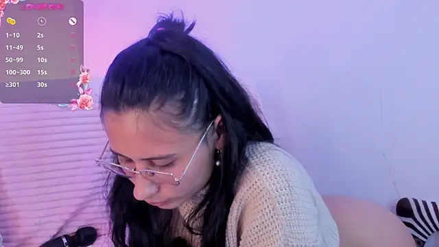 NayeCloud Obrolan Langsung XXX