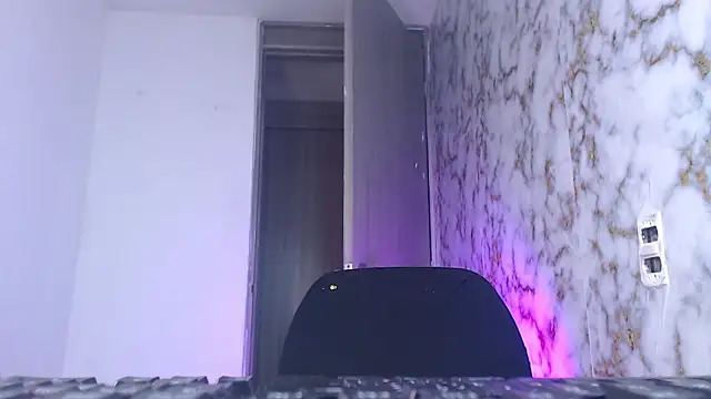 Živý XXX chat lincy_honeyy