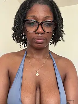 mochamimi élő XXX-chatje