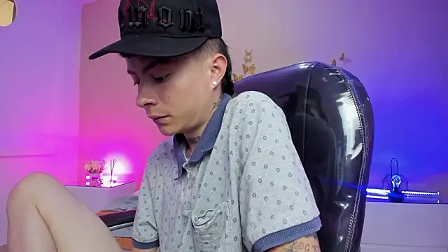 Nascary_Fox Chat XXX in diretta