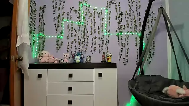 Yoonhee_ki's Live XXX Chat