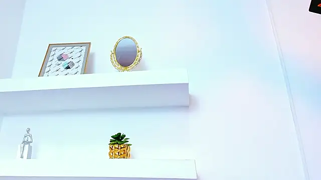 IsabellaMonetのライブXXXチャット