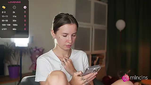 melanielwithu Live XXX-Chat