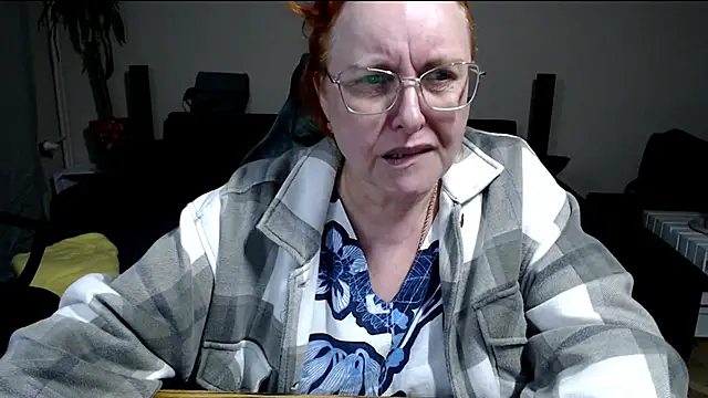 JoannaAndNeighbour – Kamerová šou