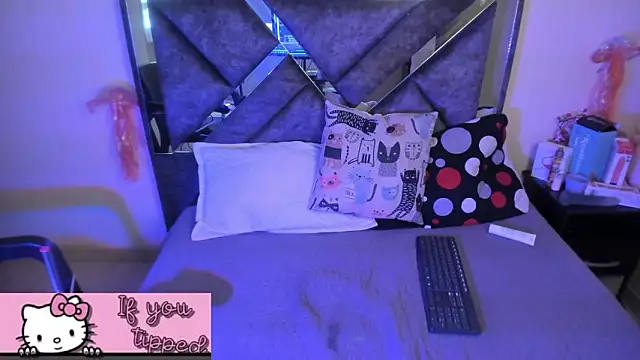 Mss_Meloddy Chat XXX in diretta