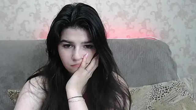 KisaModel's Live XXX Chat