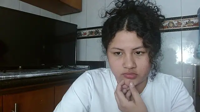 Baby_dirt live XXX chat