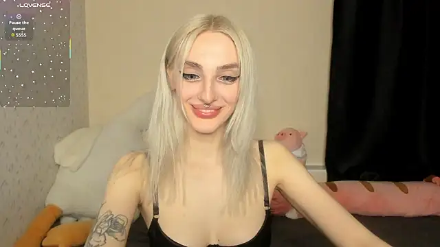 succubantra Adlı Modelin Canlı XXX Sohbeti