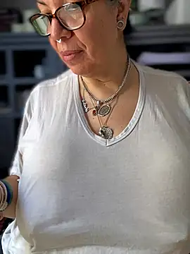 dieseldame1313n Live XXX chat