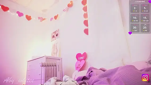 Chatroom XXX en direct de AbyWhitee