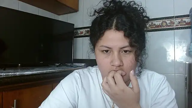 Baby_dirt Chat XXX live