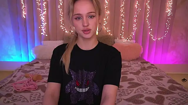 LylaYeess Chat XXX in diretta