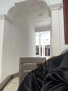 LiaTrainor 即時 XXX 聊天