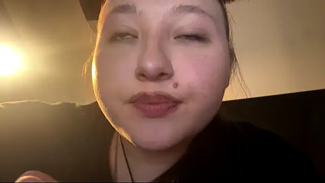 AriaWet live XXX chat