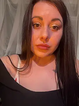 DaisyStreet Live XXX-chat