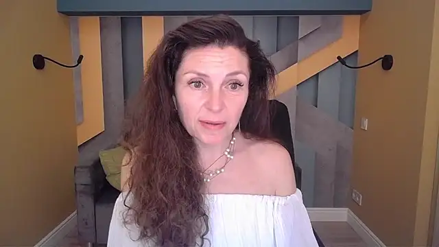 EllaLong Chat XXX live