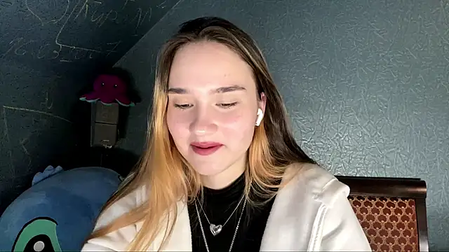 CarmelaLiebherr 即時 XXX 聊天