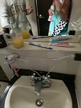 Candy_Lennon Obrolan Langsung XXX