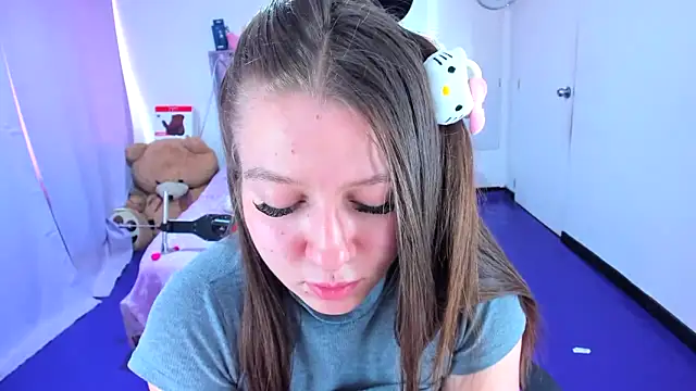 Luna_Analya – Live XXX-chat