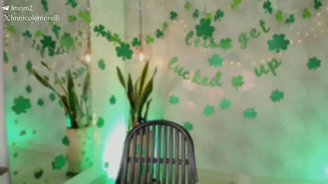 Nicolemorelli2's Webcam Show